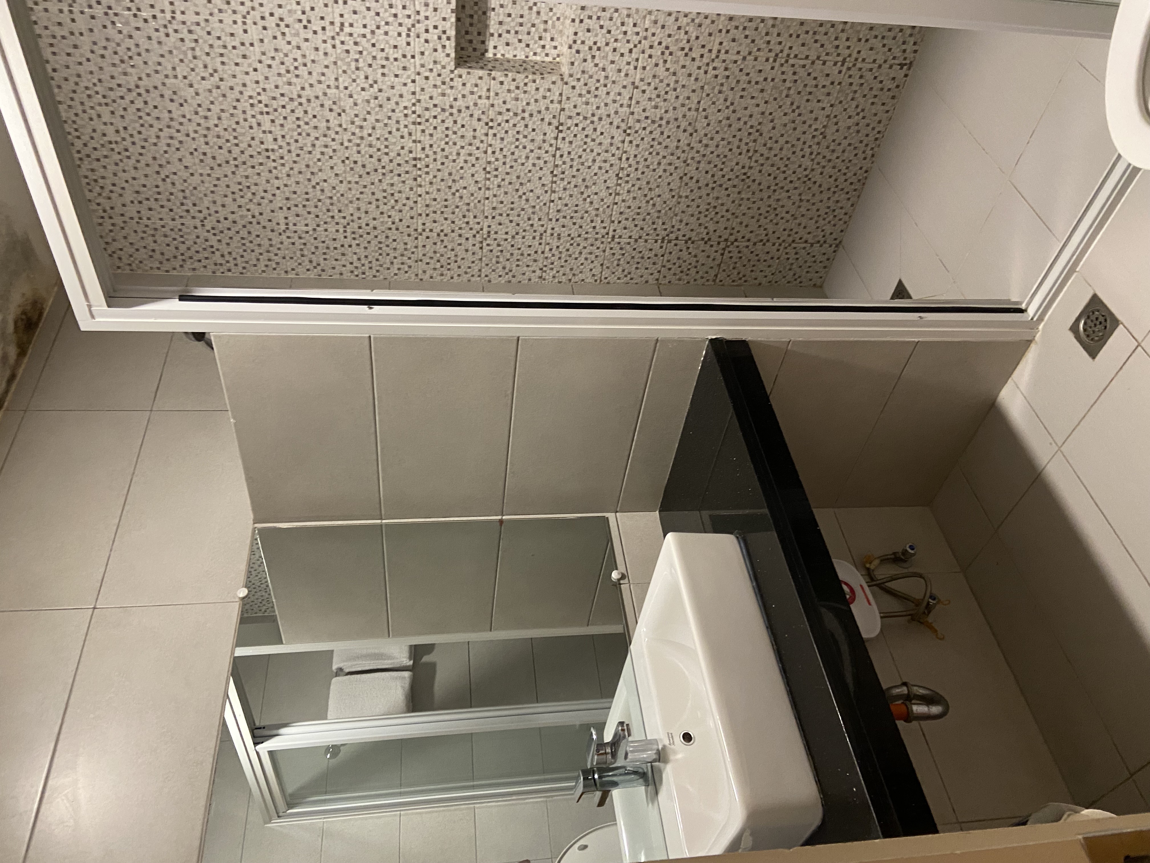 Standard Room - Image 19